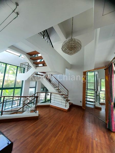 7 Bed Semi-Detached House (Landed) for Sale in  Kew Vale - Image 1