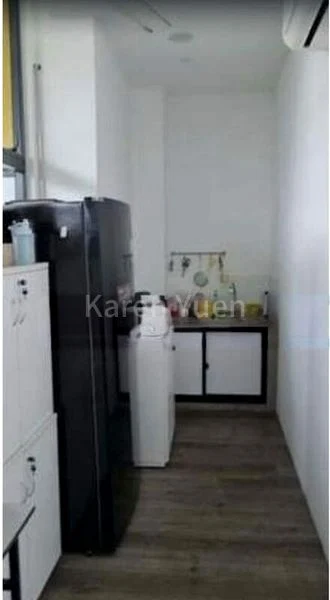 Light Industrial (B1) for Sale: Midview Building - Image 1