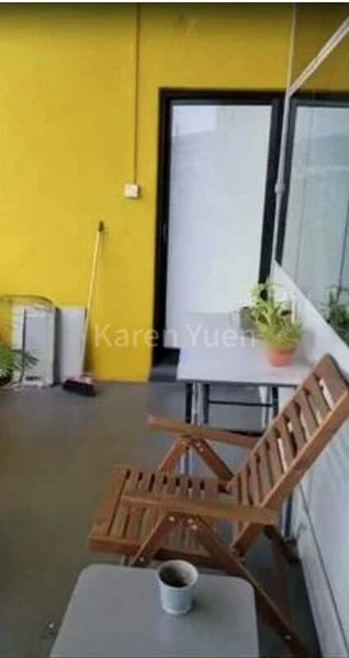 Light Industrial (B1) for Sale: Midview Building - Image 3