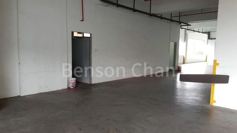 Warehouse for Rent: $1.80 psf, Aljunied MRT; 2**** sqft upper floor (not ramp-up). Benson 90365ooo. - Image 2