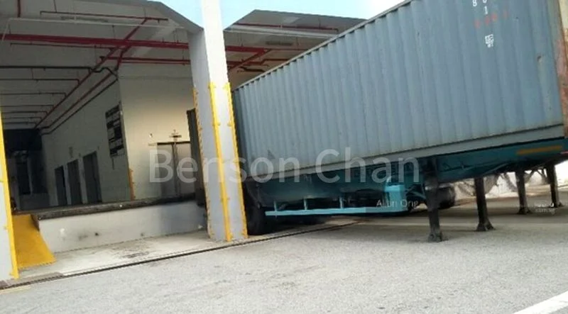 Warehouse for Rent: $1.80 psf, Aljunied MRT; 2**** sqft upper floor (not ramp-up). Benson 90365ooo. - Image 3