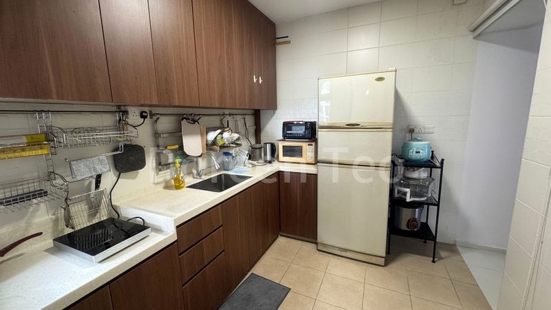 Common Room (HDB) for Rent in 441A Clementi Avenue 3 - Image 3