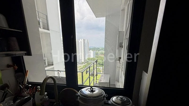 3 Bed Executive Condo for Sale in Riverparc Residence - Image 5