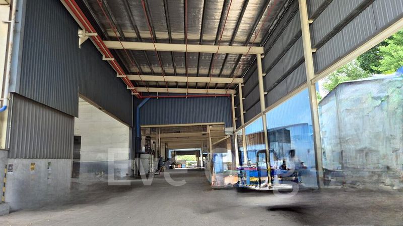 Factory / Workshop (B2) for Sale: Pioneer Road - Long Lease 27 Years, High Ceilings - Image 3