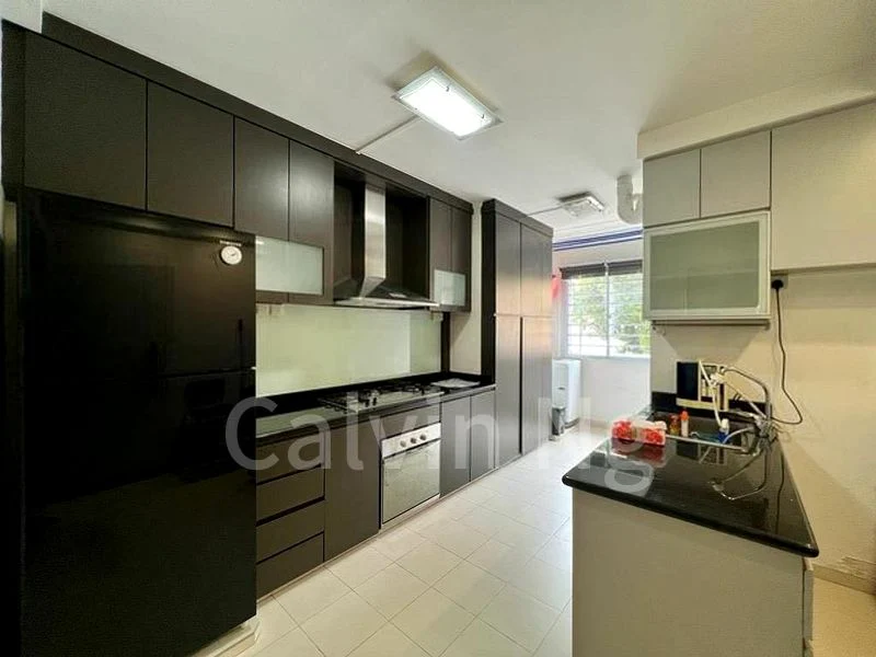 4 Room (4A) HDB for Rent in  113 Lorong 3 Geylang - Image 3