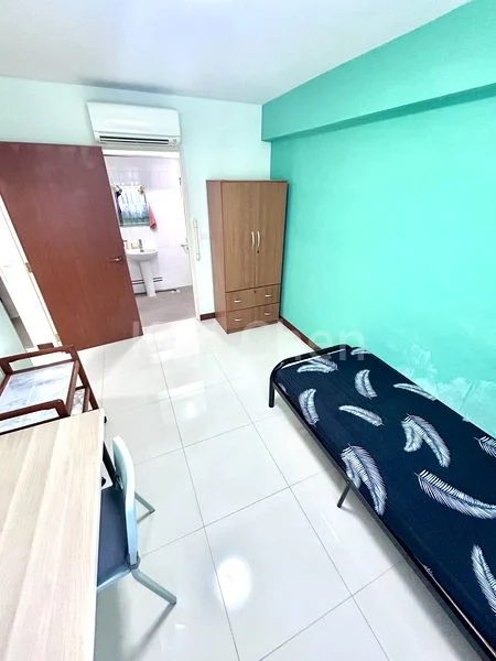 3 Room (3A) HDB for Rent in  95C Henderson Road - Image 3