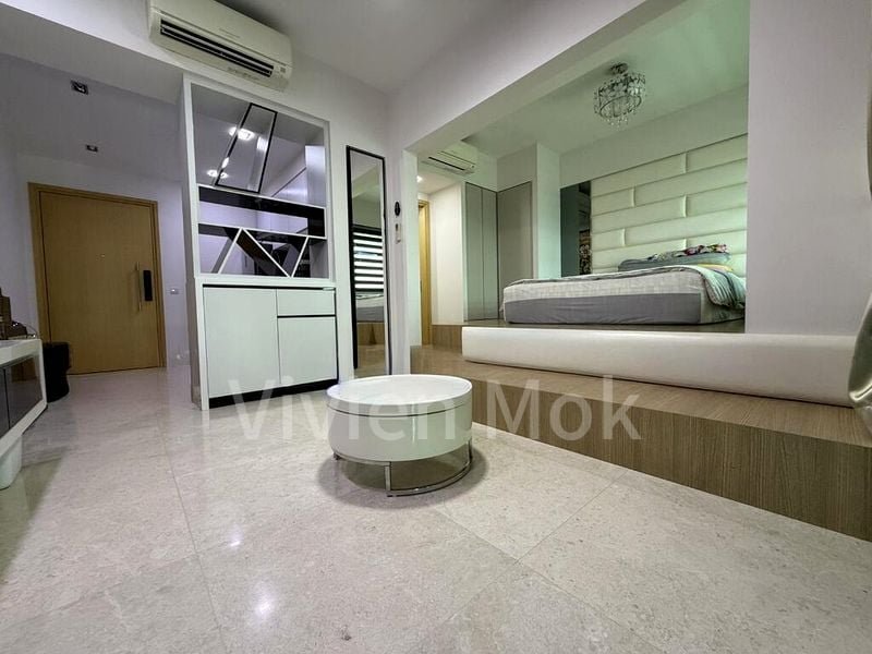 1 Bed Condo for Sale in  Eight Riversuites - Image 1