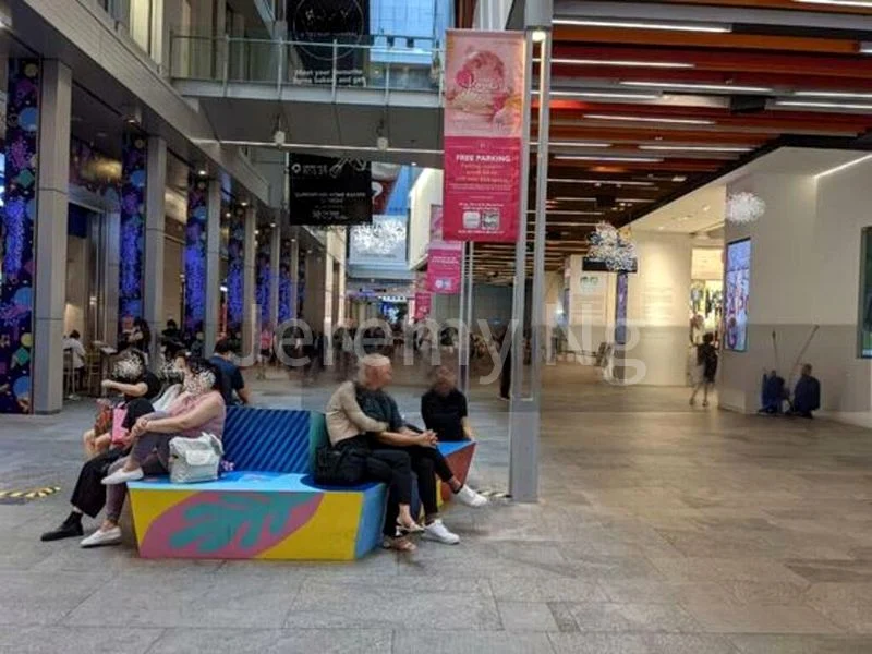 Food & Beverage for Rent: Convenient F&B Shop @ Somerset | Near MRT | Prime Destination Location - Image 1