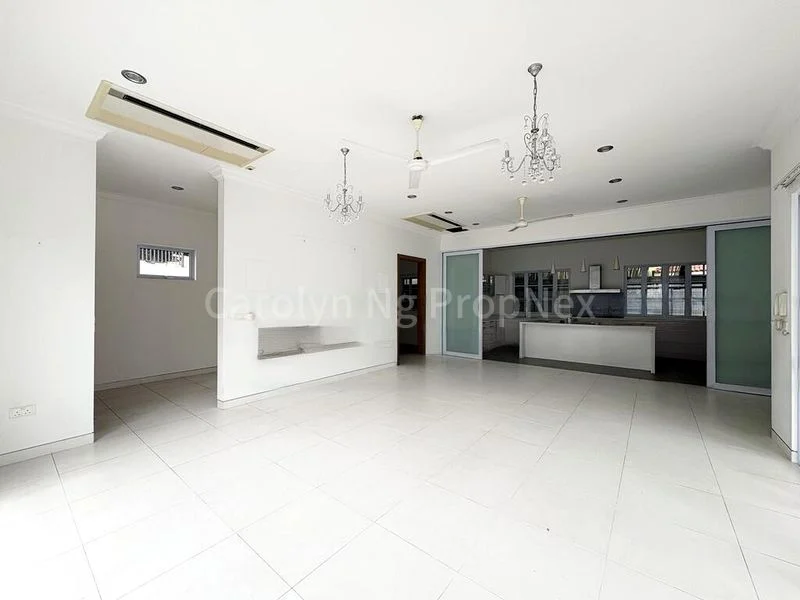6 Bed Bungalow (Landed) for Sale in  Braddell Heights Estate - Image 4