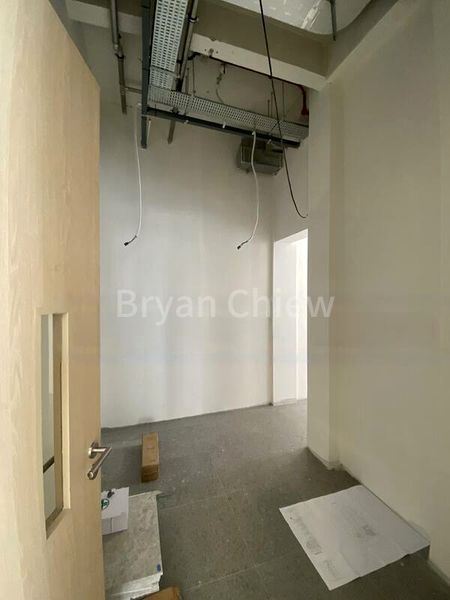 Food & Beverage for Rent: Townshend Road - F&B Approved Ground Floor Shop - Image 3