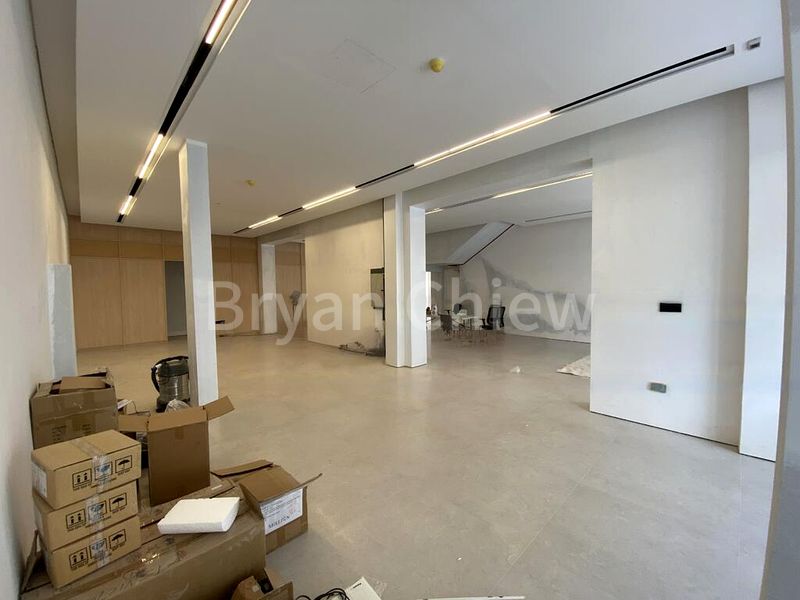 Food & Beverage for Rent: Townshend Road - F&B Approved Ground Floor Shop - Image 6