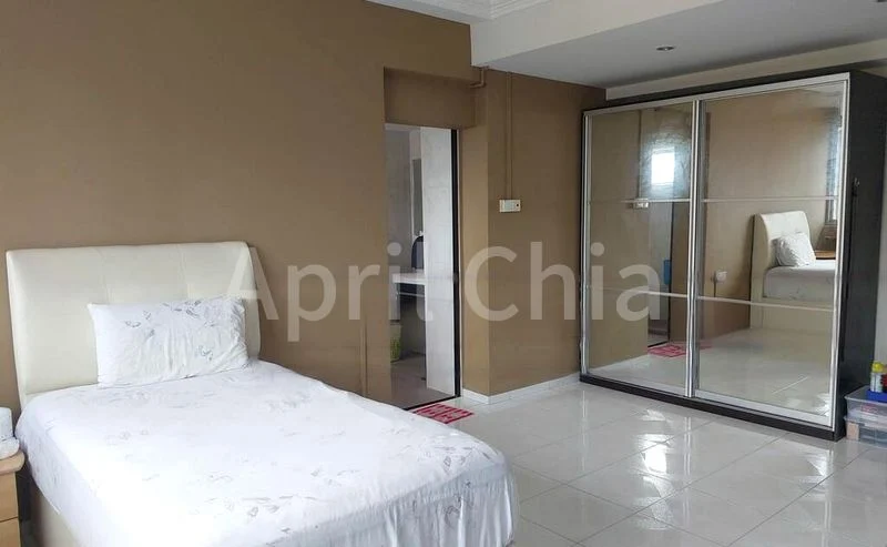 Room (Condo) for Rent in  People's Park Centre - Image 7
