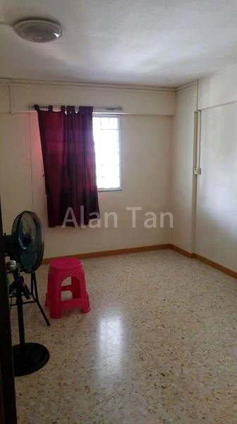 Common Room (HDB) for Rent in 536 Ang Mo Kio Avenue 10 - Image 2
