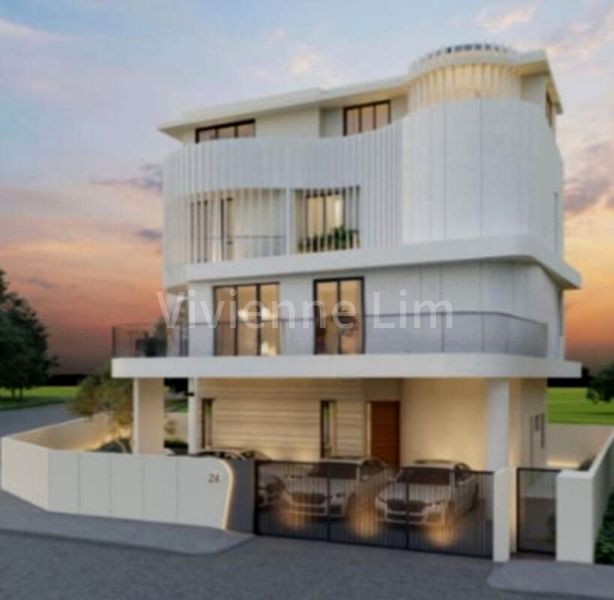 6 Bed Bungalow (Landed) for Sale in  Jalan Sempadan - Image 1