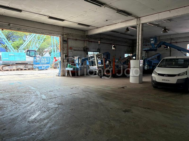 Factory / Workshop (B2) for Rent: Pioneer Lot - Image 2
