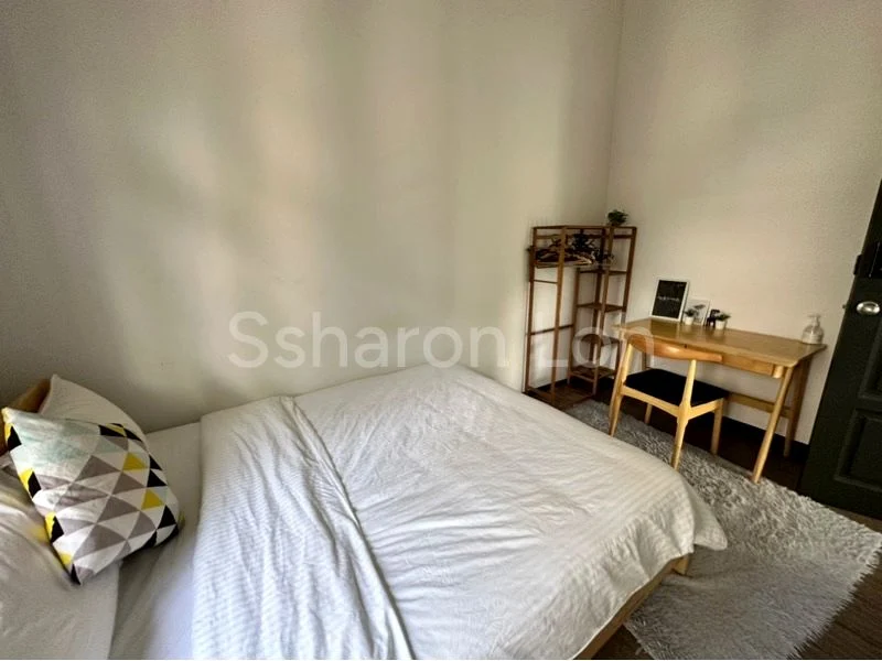 Master Room (Condo) for Rent in Tembeling Lodge - Image 12