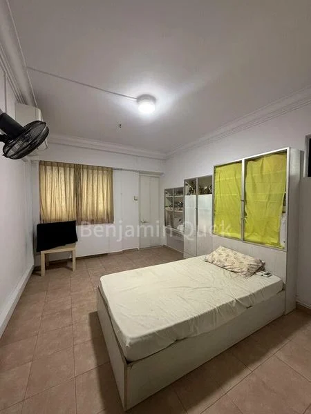 4 Room (4A) HDB for Rent in  313 Jurong East Street 32 - Image 5