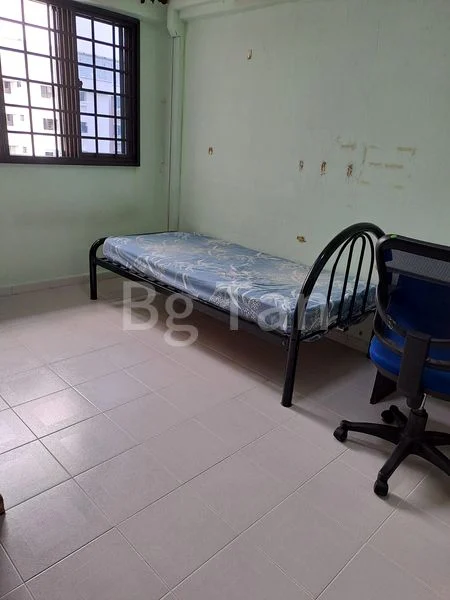 Common Room (HDB) for Rent in  264 Tampines Street 21 - Image 1