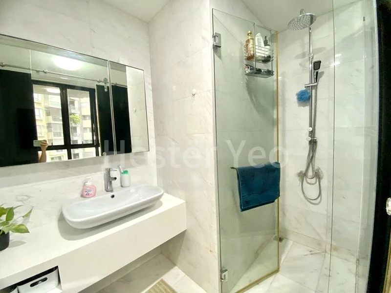 2 Bed Condo for Sale in  Fulcrum - Image 11