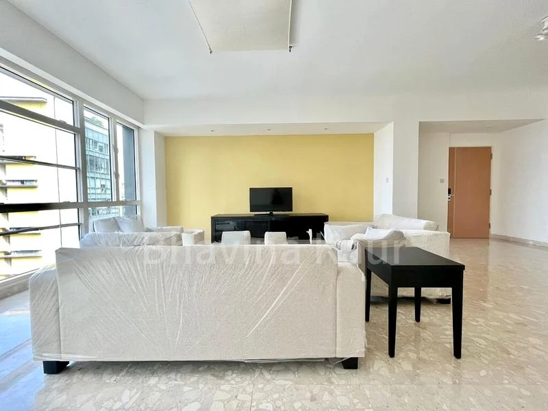 3 Bed Condo for Rent in  The Bayron - Image 2