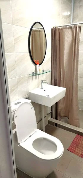 Common Room (HDB) for Rent in  191 Bukit Batok West Avenue 6 - Image 3