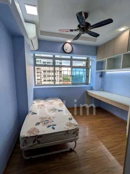 Common Room (HDB) for Rent in  49 Strathmore Avenue - Image 3