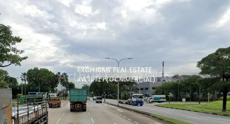 Warehouse for Rent: D22 Ground-Floor Warehouse, Loading Bays & Dock Levelers - Image 2