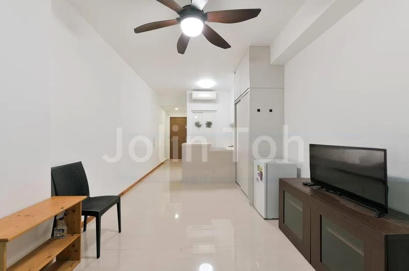 Master Room Executive Condo for Rent in 1 Canberra - Image 1