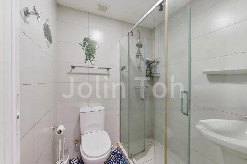 Master Room Executive Condo for Rent in 1 Canberra - Image 4