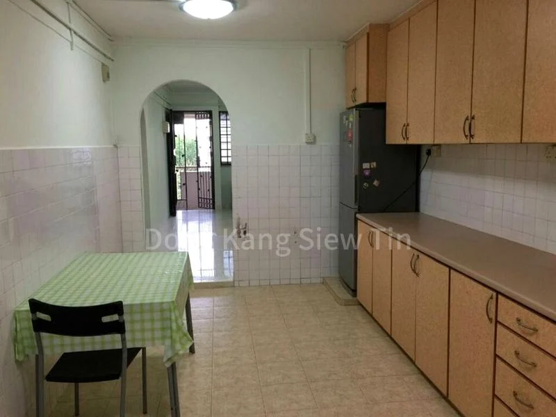 3 Room (3NG) HDB for Rent in  330 Clementi Avenue 2 - Image 9