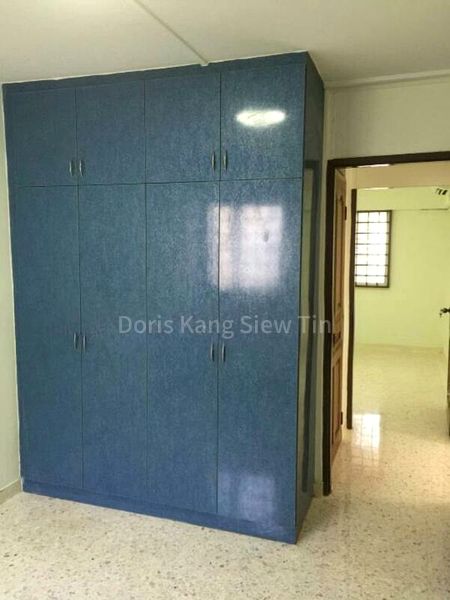 3 Room (3NG) HDB for Rent in  330 Clementi Avenue 2 - Image 4