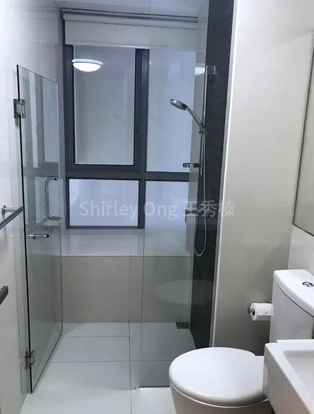 2 Bed Apartment (Condo) for Rent in  The Paterson Edge - Image 5