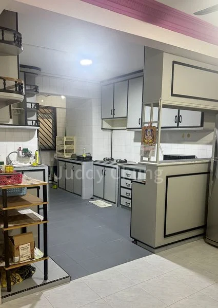 4 Room (4A) HDB for Sale in  503 Tampines Central 1 - Image 10