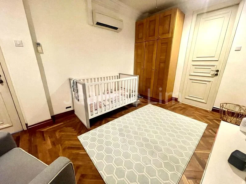 4 Bed Semi-Detached House (Landed) for Rent in  Holland Grove - Image 9