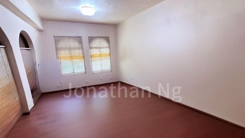 6 Bed Corner Terrace (Landed) for Sale in  Alkaff Oasis - Image 4