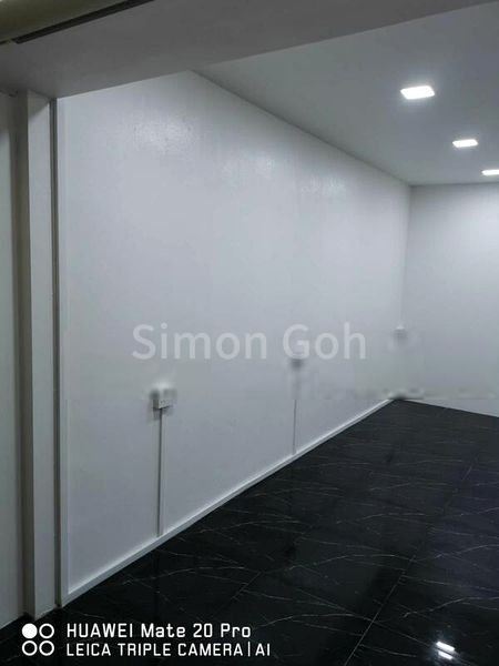 Mall Shop for Rent: Balestier Point - Image 2
