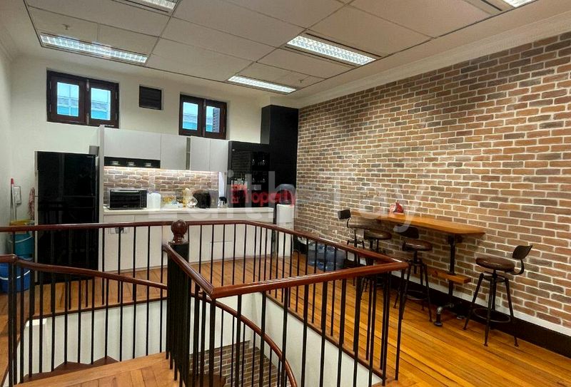 Office for Rent: Fully Fitted Shophouse for Lease in CBD; with Lift - Image 3