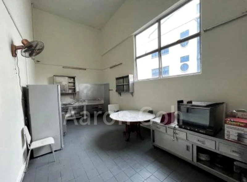 Warehouse for Sale: Toh Guan Road East - Image 2