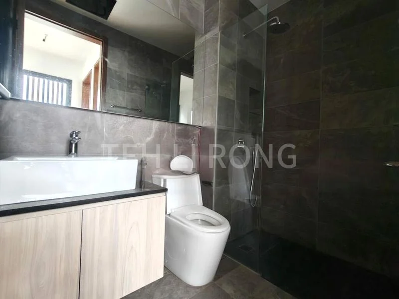 6 Bed Semi-Detached House (Landed) for Sale in  Kembangan Gardens - Image 16