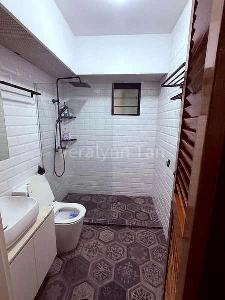 Common Room (HDB) for Rent in  264A Punggol Way - Image 3