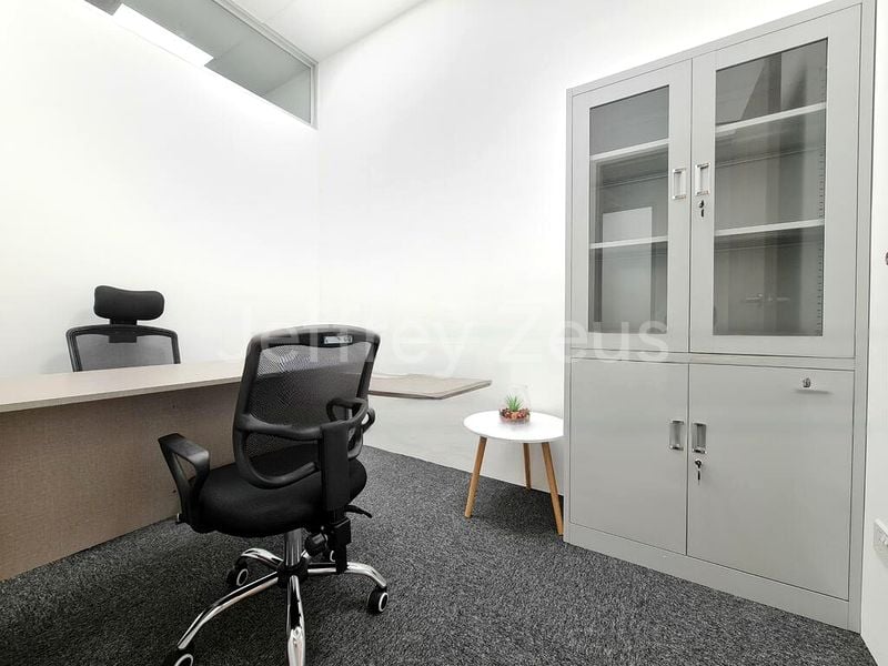 Office for Rent: Vision Exchange - Image 7