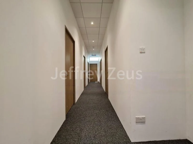Office for Rent: Vision Exchange - Image 4