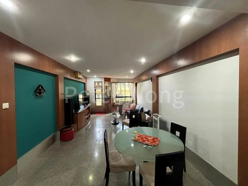 3 Bed Condo for Sale in  Westcove Condominium - Image 2