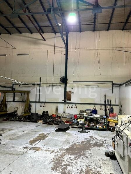 Factory / Workshop (B2) for Rent: Joo Koon MRT; high ceiling, 6.5m, all trade. - Image 4