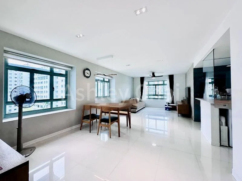 Premium HDB for Sale in 637D Punggol Drive - Image 1
