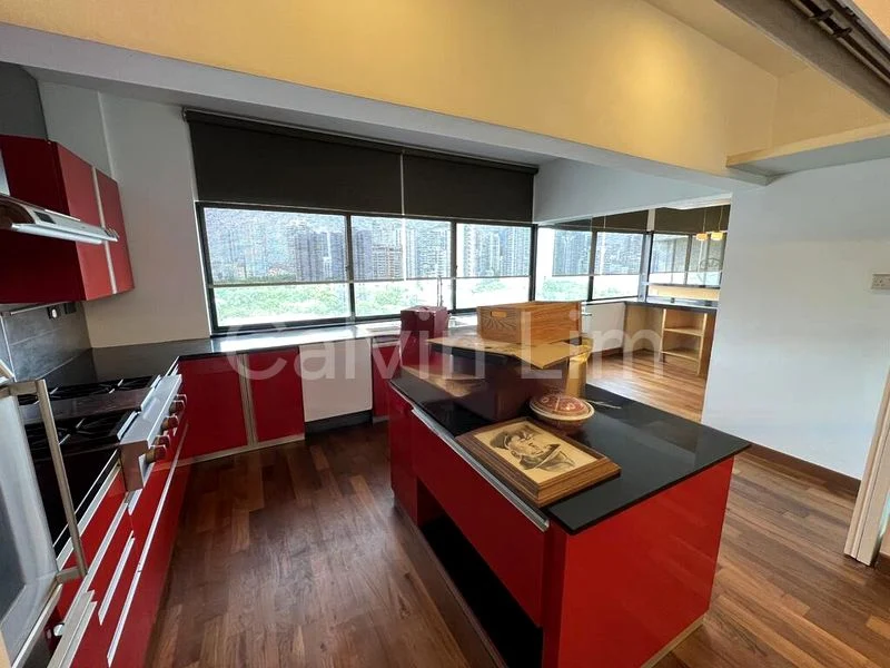 6 Bed Apartment (Condo) for Sale in Townhouse Apartments - Image 12