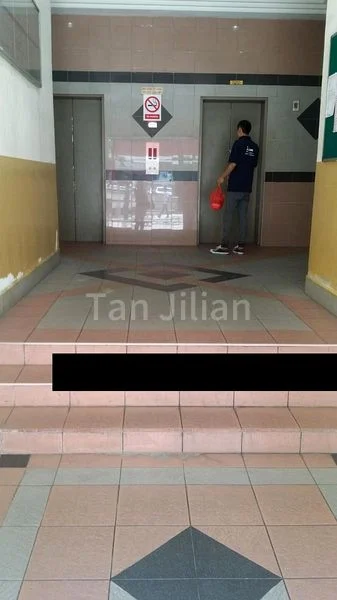 Light Industrial (B1) for Rent in  Valiant Industrial Building - Image 3