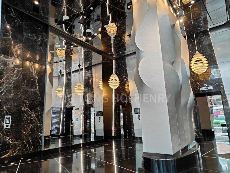 Office for Rent: City House - Image 8