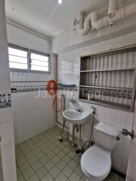 4 Room (4A) HDB for Rent in  852 Jurong West Street 81 - Image 8