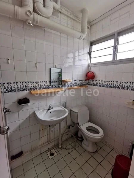 4 Room (4A) HDB for Rent in  852 Jurong West Street 81 - Image 6